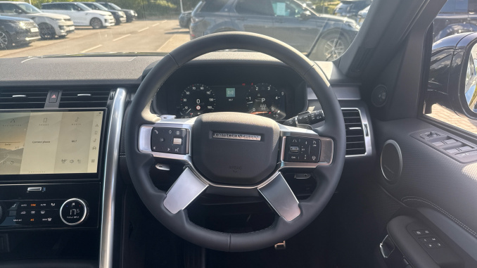 Land Rover Discovery 3.0 D350 Gemini 5dr Auto Diesel Station Wagon - Image 15